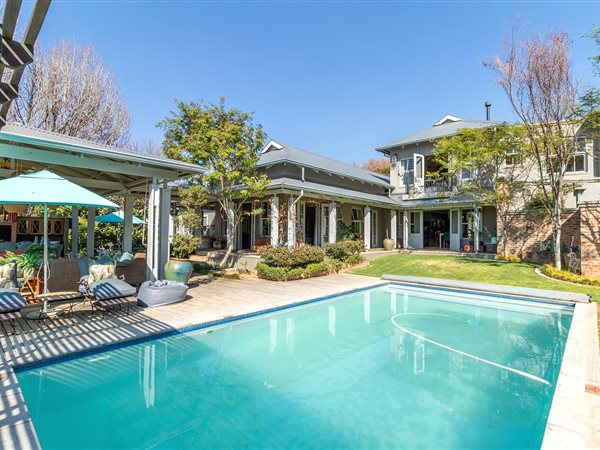 6 Bed House in Bryanston