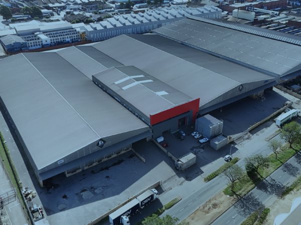 13 000  m² Industrial space