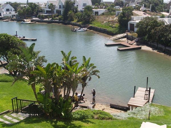 5 Bed Apartment in St Francis Bay Canals