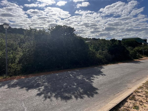 775 m² Land 775 m² Land