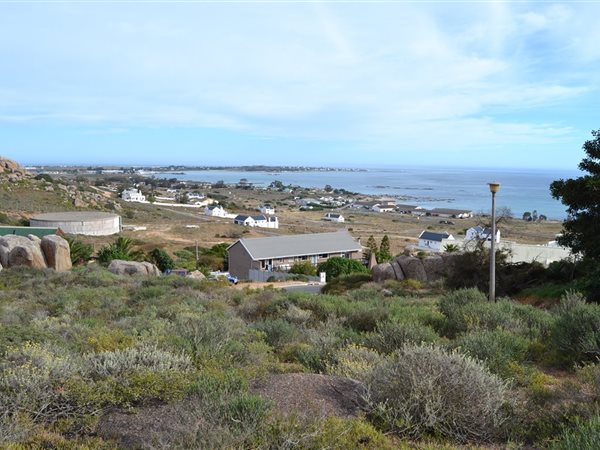 892 m² Land available in St Helena Bay photo number 13