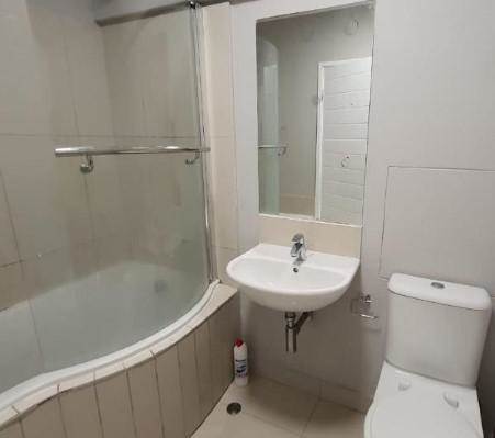 2 Bed Apartment in Umhlanga Ridge New Town Centre photo number 12