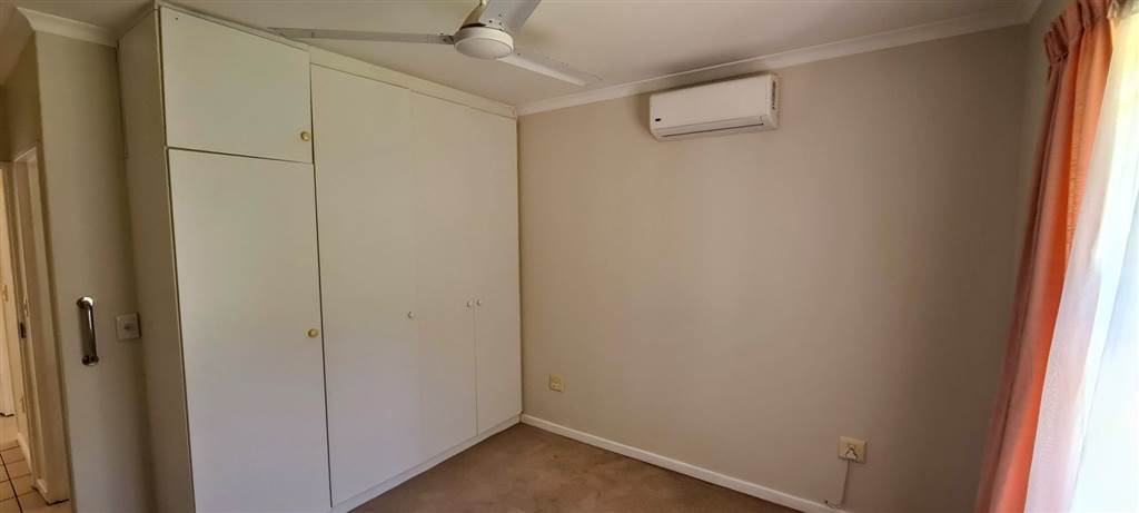 2 Bed Apartment in Umgeni Park photo number 13