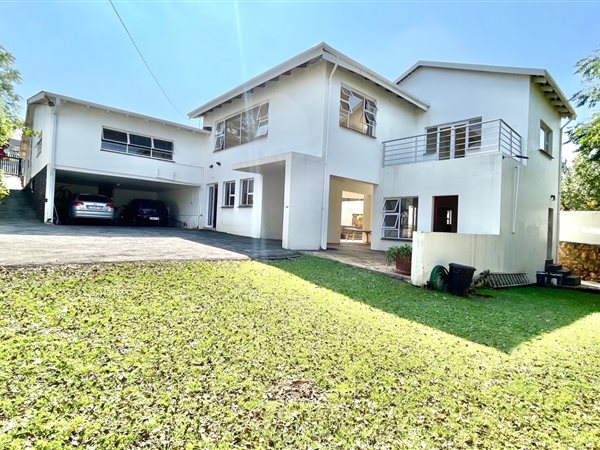 4 Bedroom House 4 Bedroom House