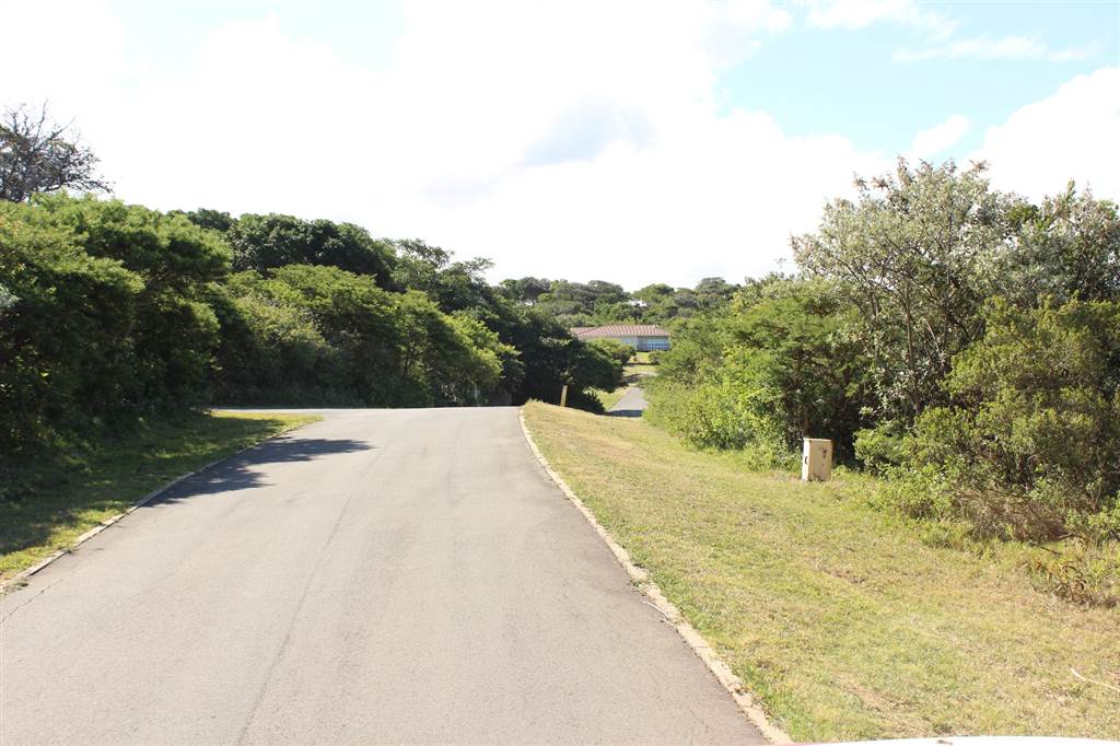 671 m² Land available in Cintsa photo number 12