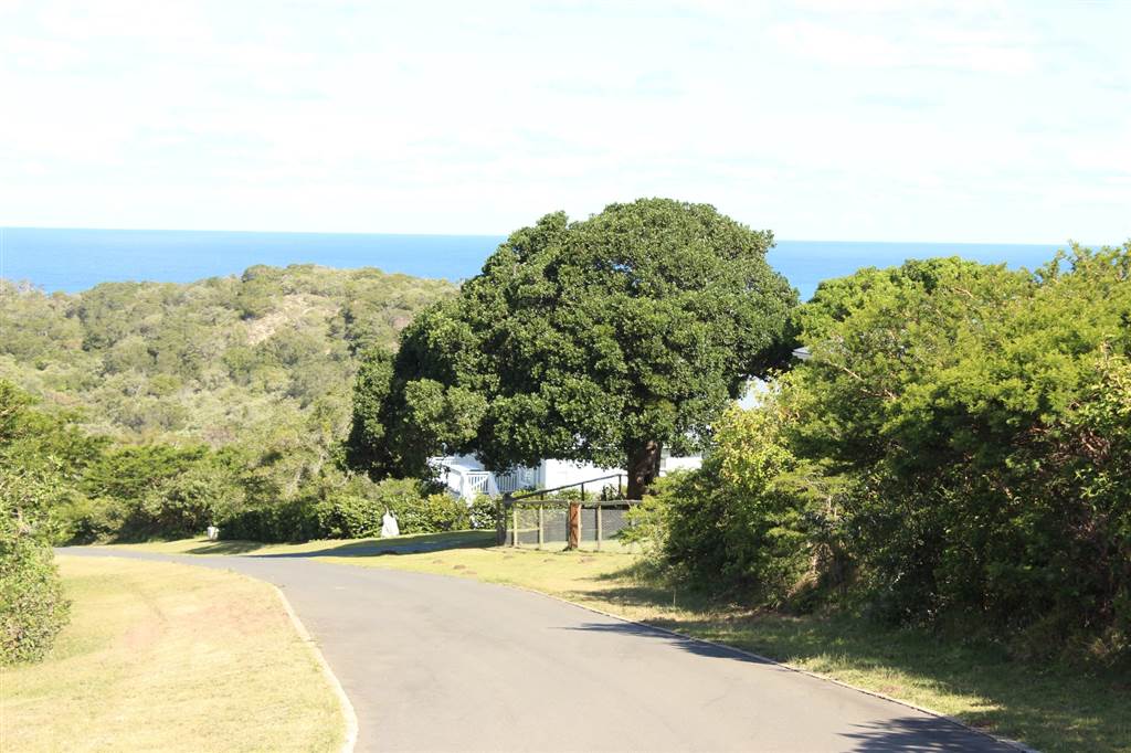 671 m² Land available in Cintsa photo number 18