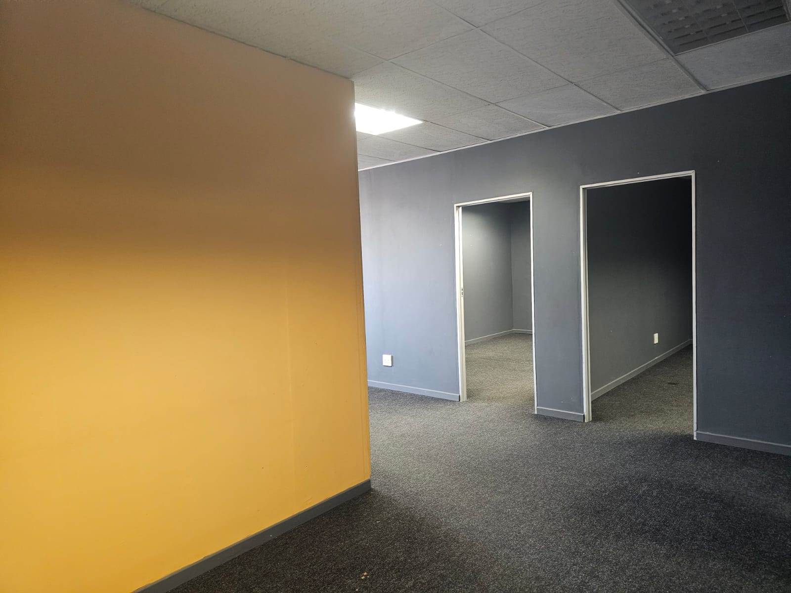 144  m² Office Space in Noordwyk photo number 16