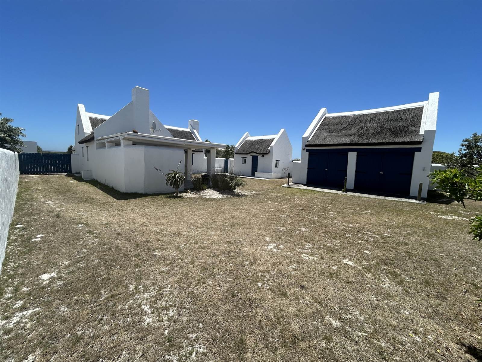 3 Bed House in Struisbaai photo number 19