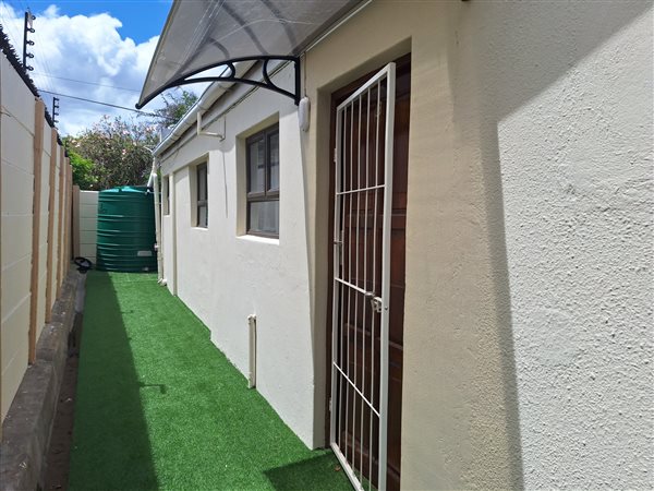 2 Bed Garden Cottage