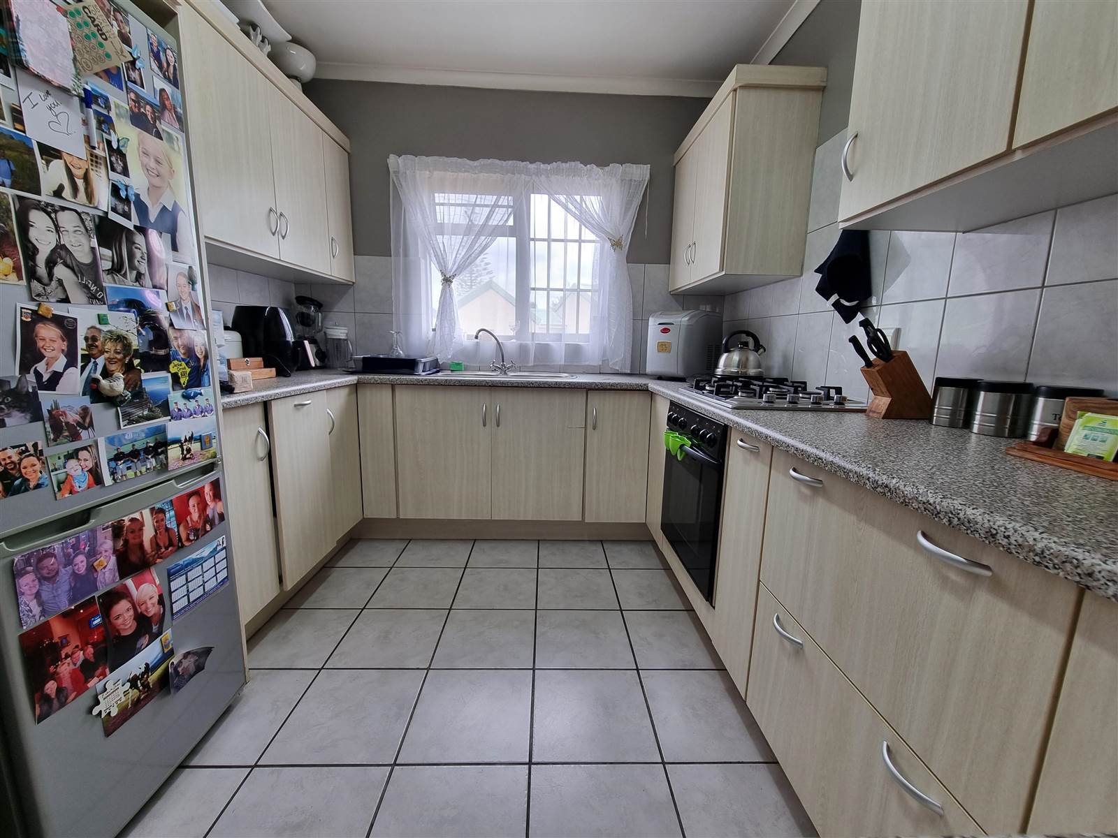 2 Bed Townhouse in Swellendam photo number 5