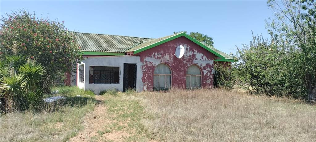 4.3 ha Land available in Bloemfontein Farms photo number 8