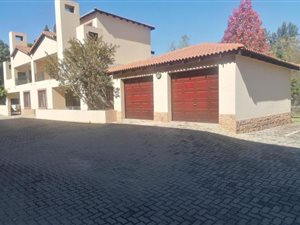 2 Bed Apartment in Raslouw AH