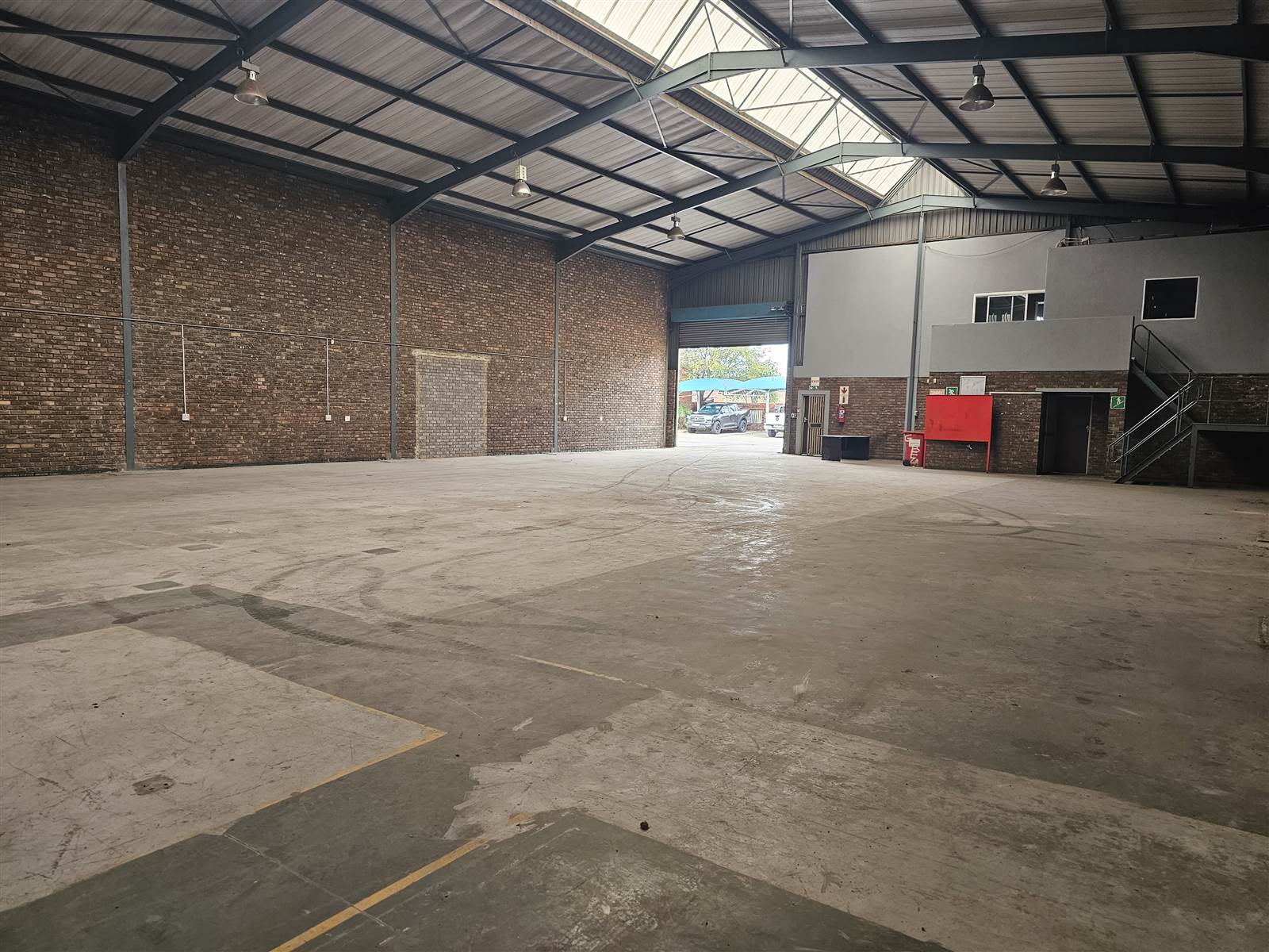 850  m² Industrial space in Wadeville photo number 5