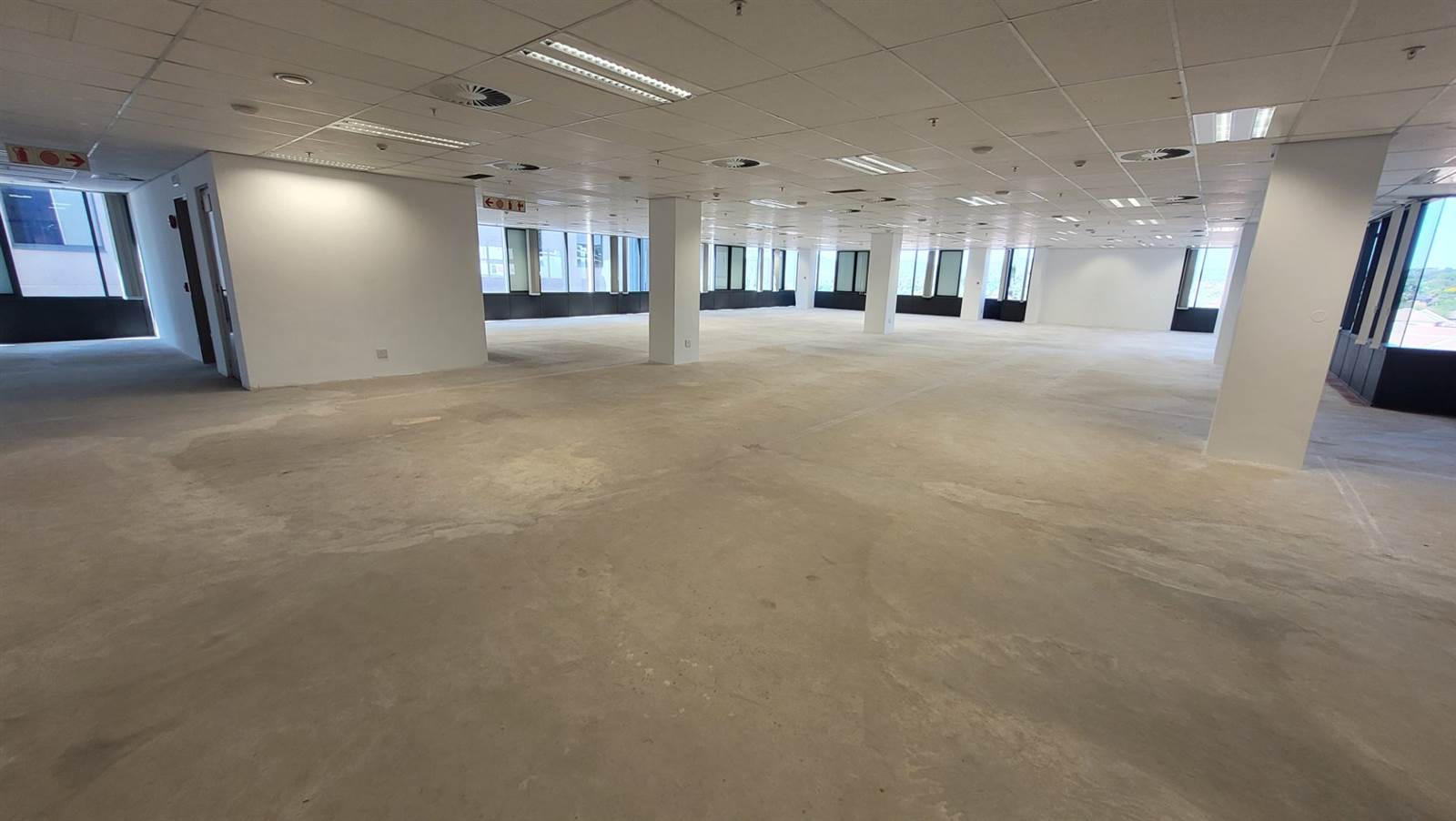 3667  m² Office Space in Menlyn photo number 21