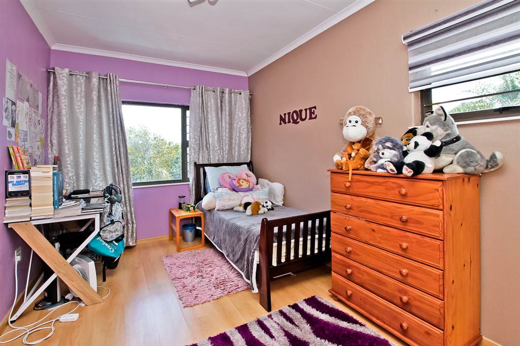 4 Bed House in Bruma photo number 14