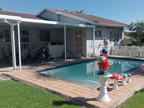 3 Bedroom House 3 Bedroom House