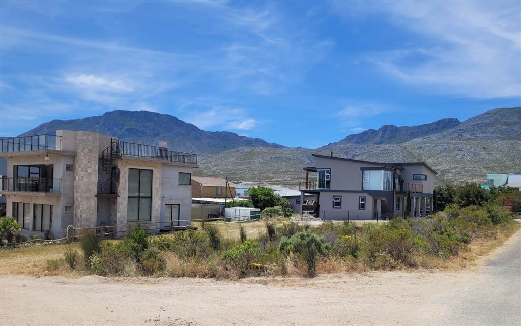 588 m² Land available in Pringle Bay photo number 4