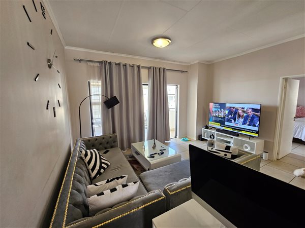 1 Bed Apartment