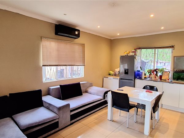 3 Bedroom House 3 Bedroom House