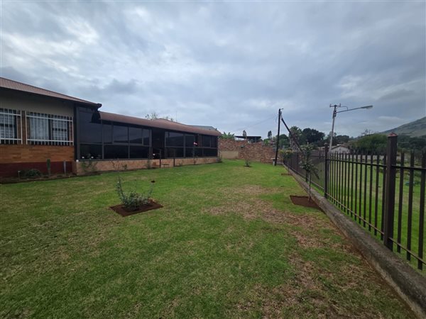 3 Bedroom House 3 Bedroom House