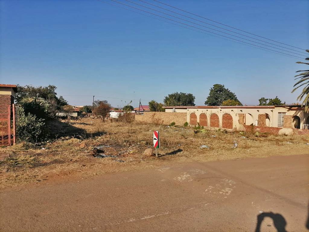 940 m² Land available in Ga-rankuwa photo number 2