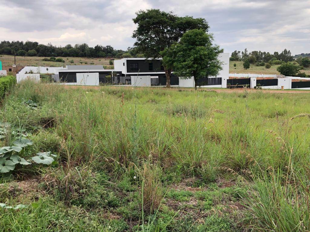 5699 m² Land available in Zwavelpoort photo number 11