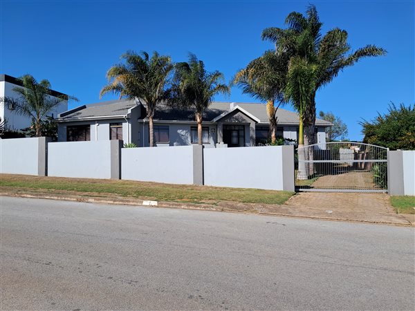 4 Bedroom House 4 Bedroom House
