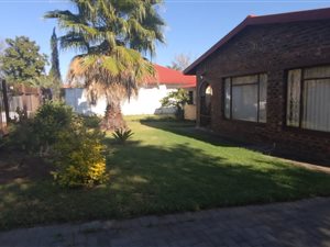 4 Bed House in Arbor Park