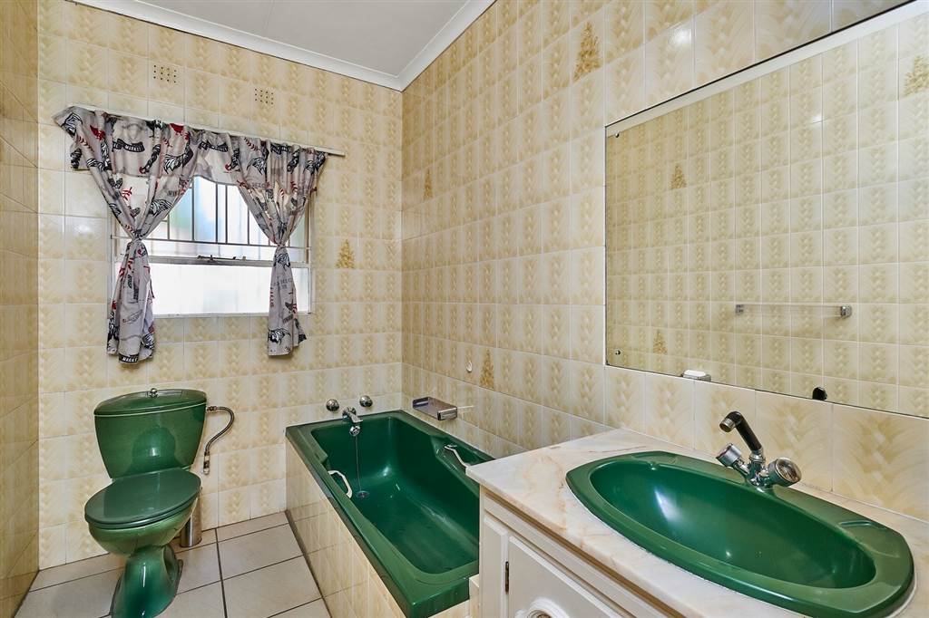 3 Bed Townhouse in Fairland photo number 9
