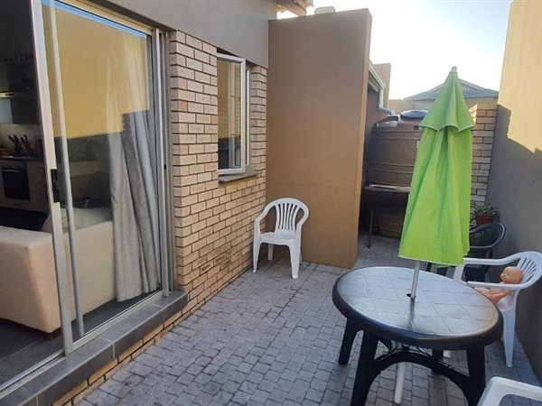 3 Bed Townhouse in Mooikloof Country Estate