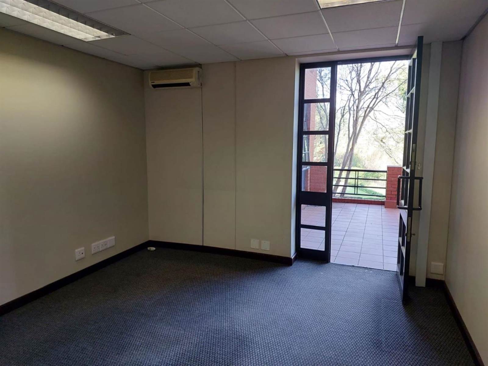 426.7  m² Commercial space in Bryanston photo number 9