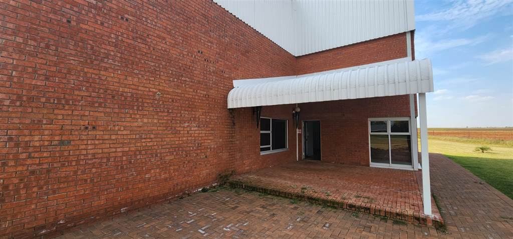 21 ha Smallholding in Mangaung photo number 8