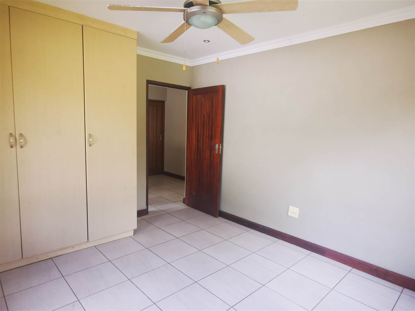 3 Bed Townhouse in Makhado (Louis Trichardt) photo number 9