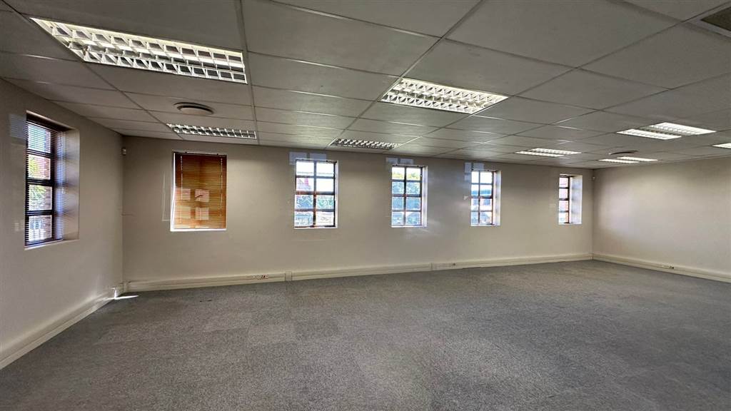 155  m² Commercial space in Highveld photo number 7