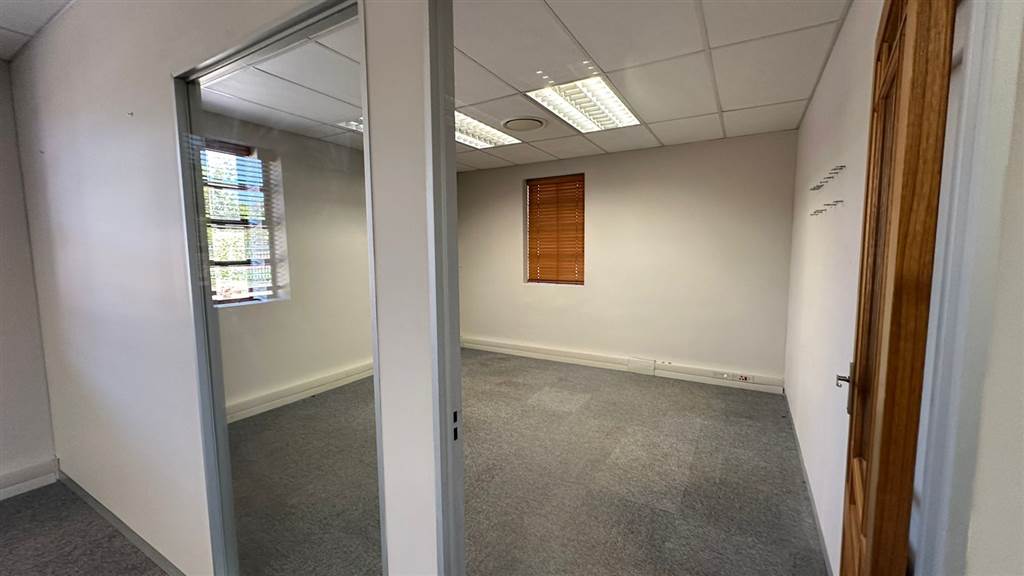 155  m² Commercial space in Highveld photo number 5