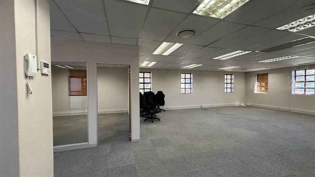 155  m² Commercial space in Highveld photo number 8