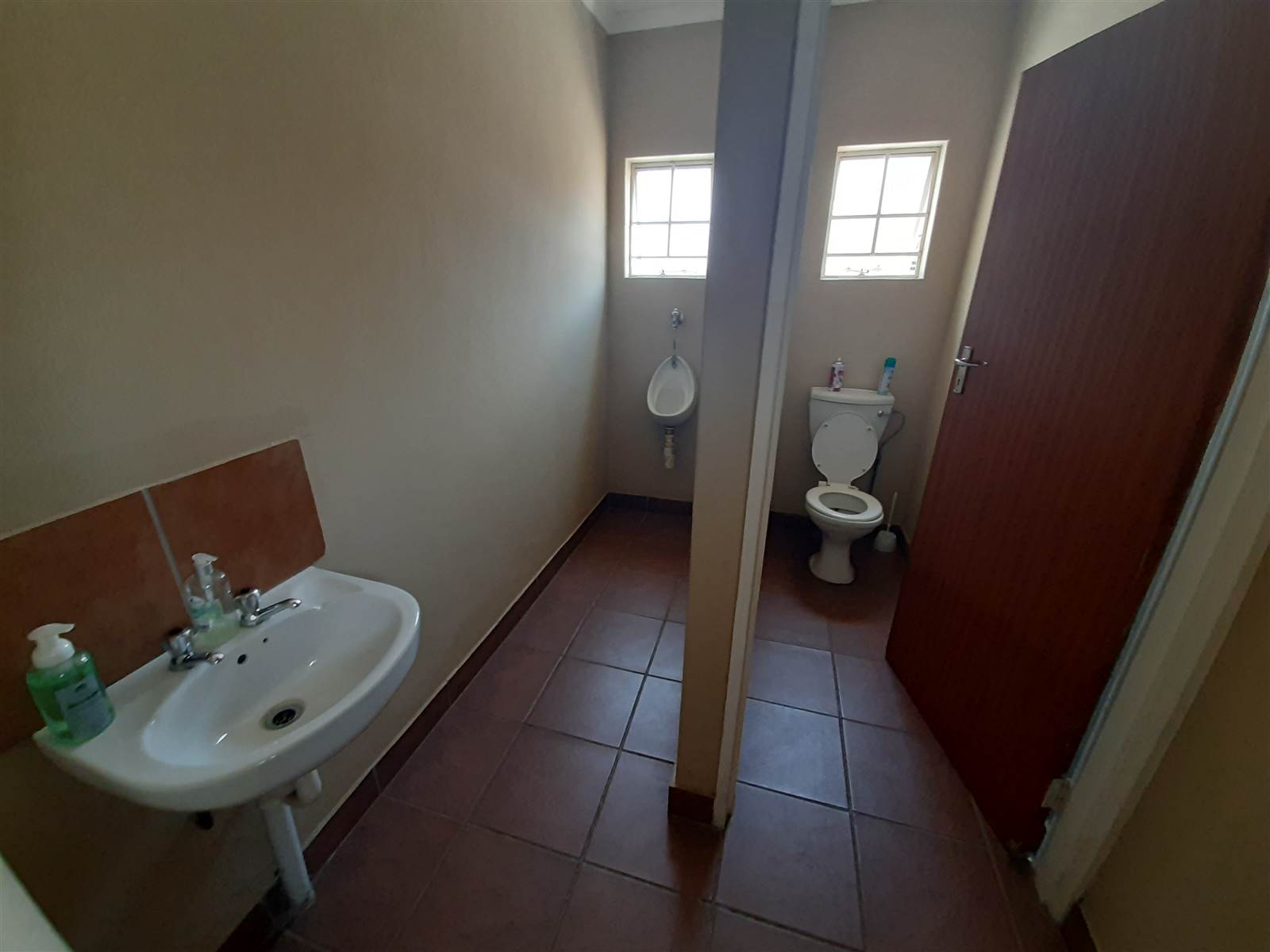 225  m² Commercial space in Polokwane Central photo number 25
