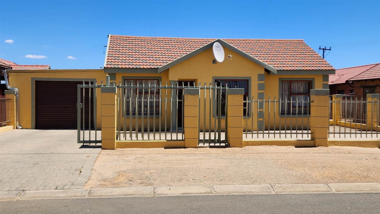 3 Bed House in Mandela View photo number 19