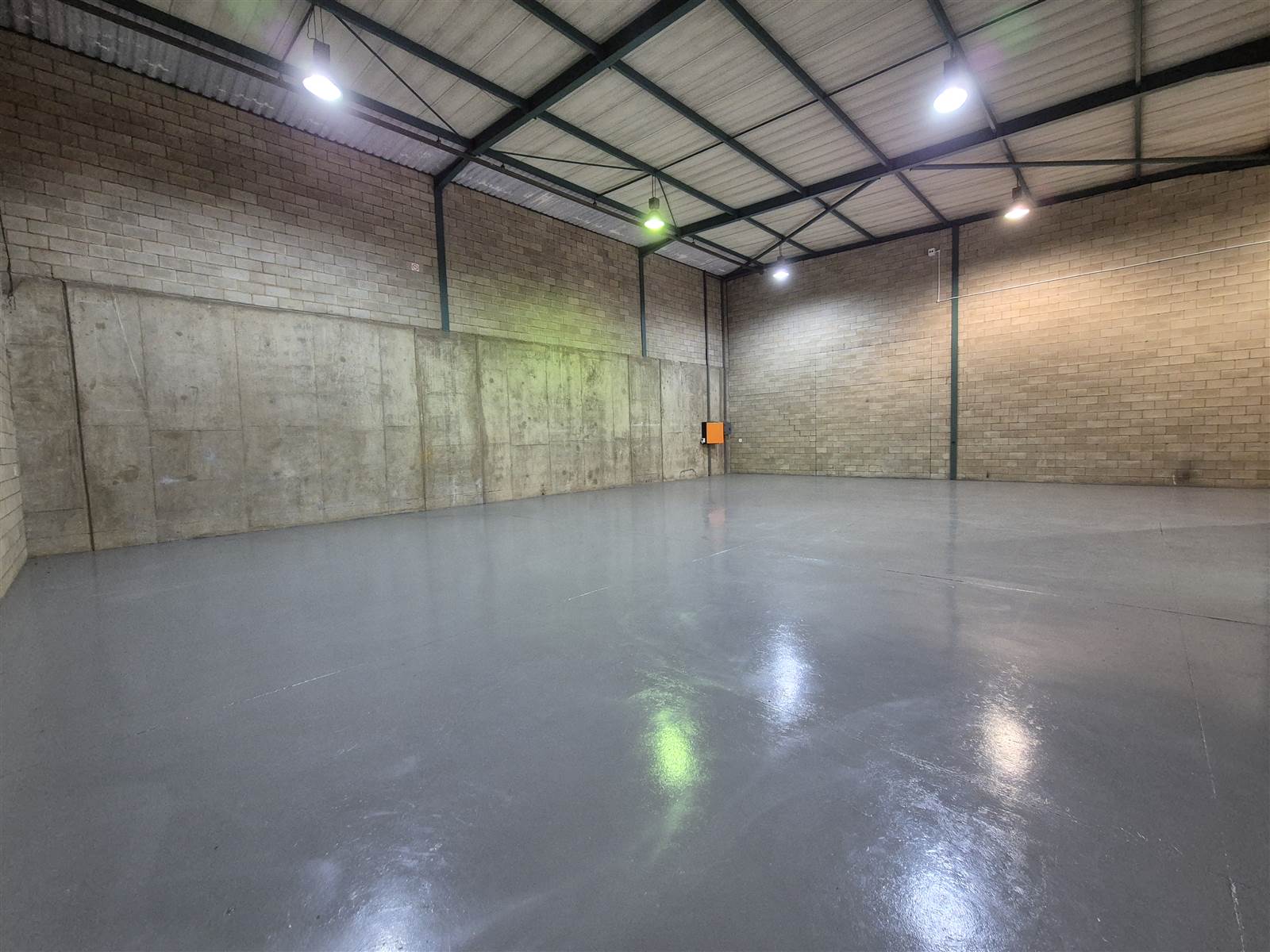 477  m² Industrial space in Linbro Park photo number 5