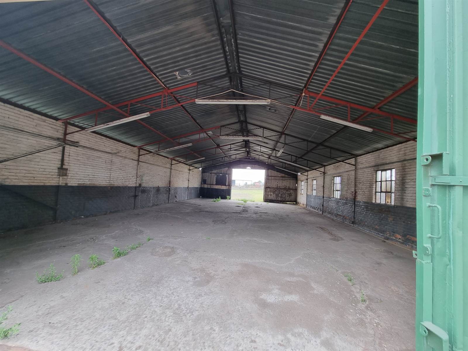 400  m² Commercial space in New Bethal East photo number 16