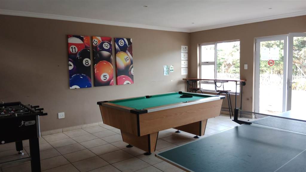 2 Bed Apartment in Melville photo number 24