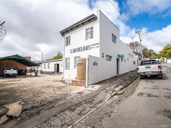 1171  m² Commercial space in Grahamstown Central