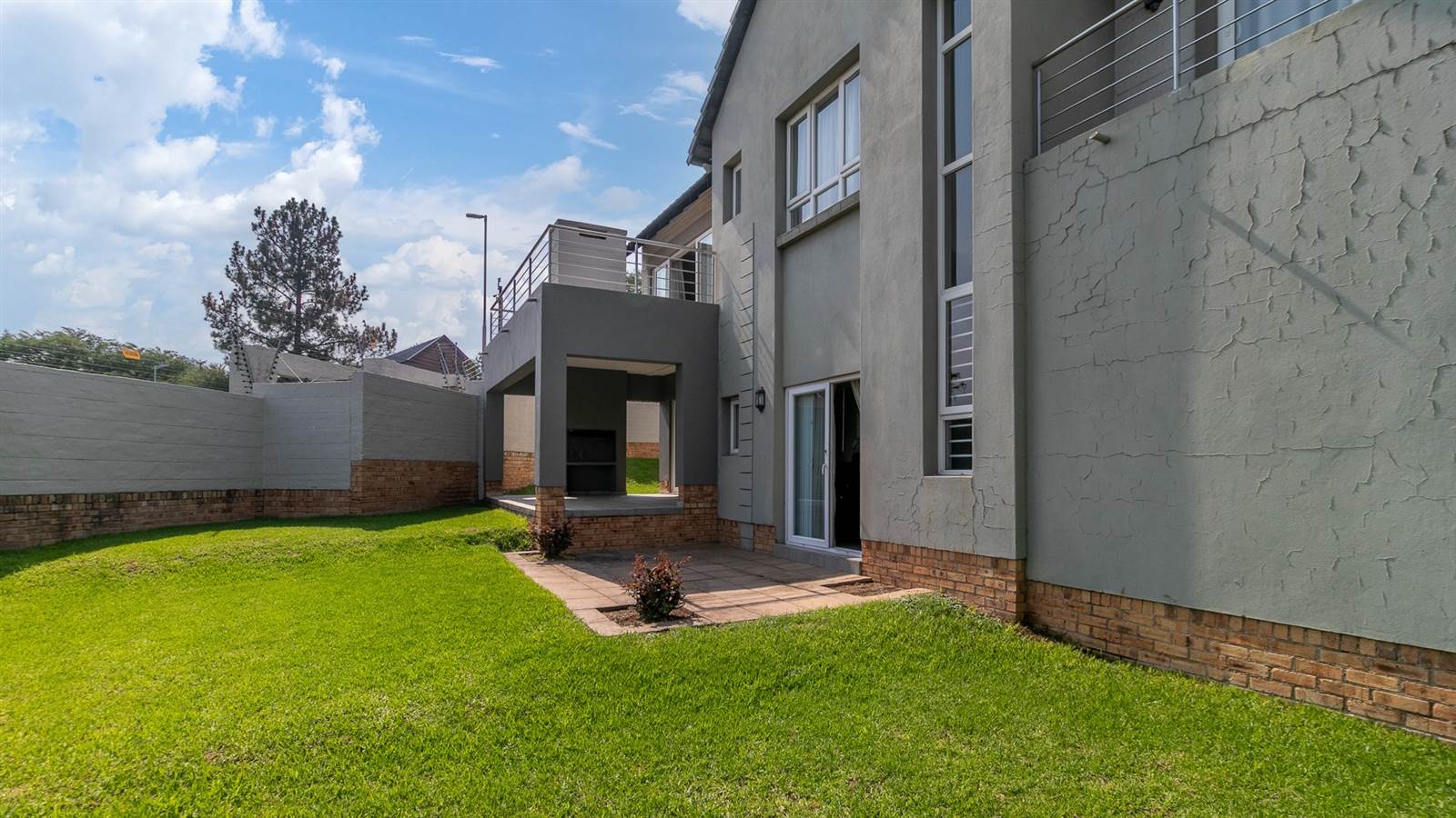 3 Bed Townhouse in Kyalami Hills photo number 26