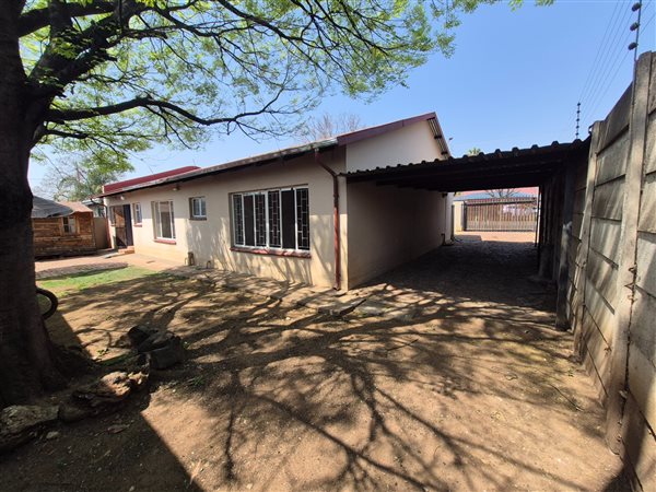 3 Bedroom House 3 Bedroom House