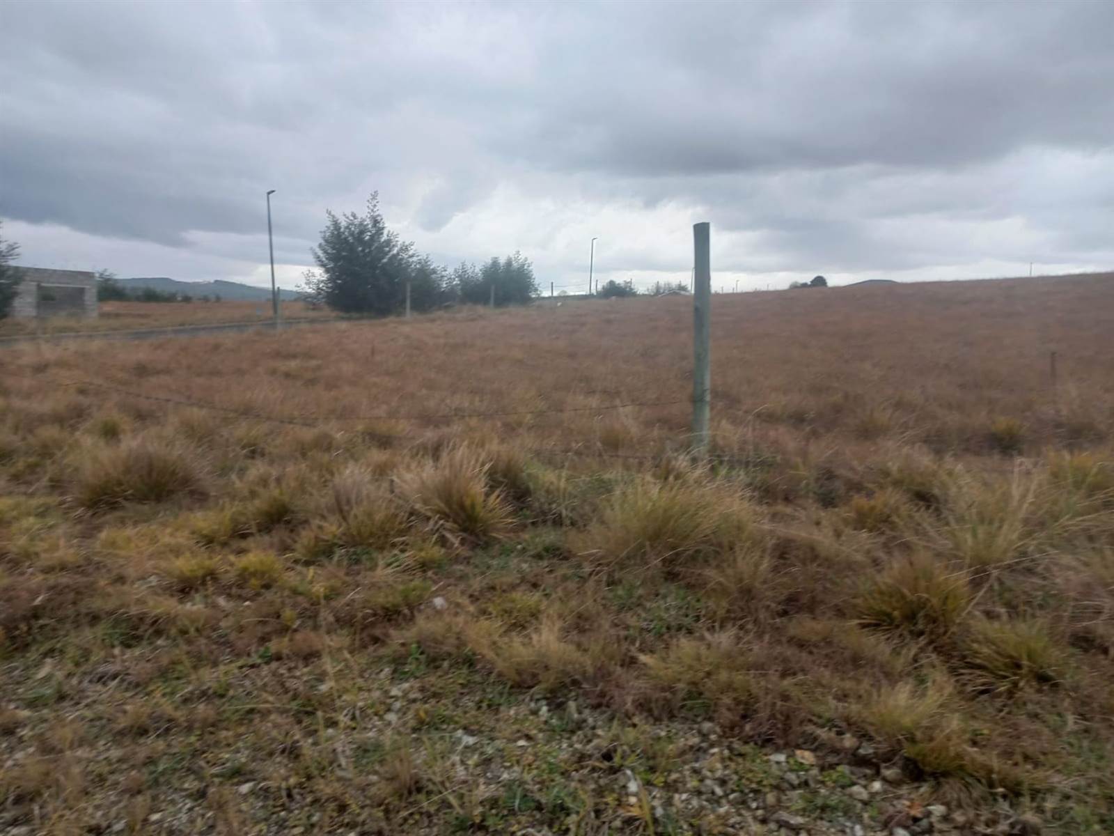 1010 m² Land available in Mthata photo number 1