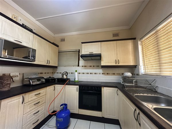 3 Bedroom House 3 Bedroom House