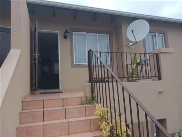 2 Bed Townhouse in Ormonde