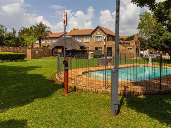 2 Bedroom Simplex