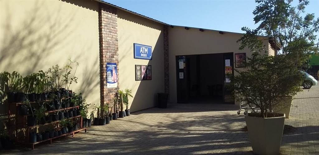 534  m² Commercial space in Louis Trichardt photo number 2