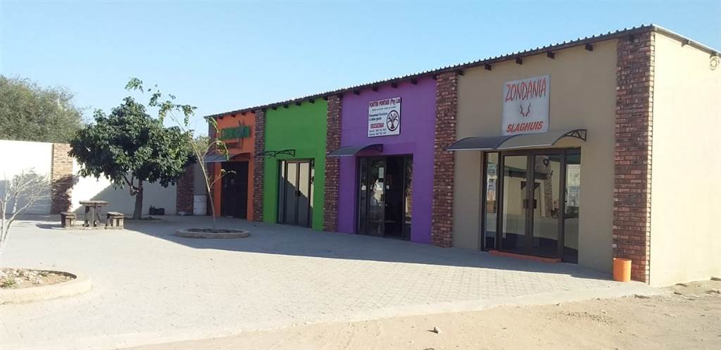 534  m² Commercial space in Louis Trichardt photo number 1
